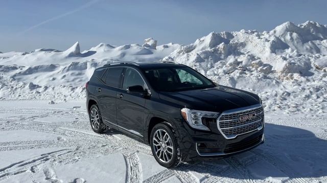 FIRST LOOK! “Refreshed” 2022 GMC Terrain Denali AWD!
