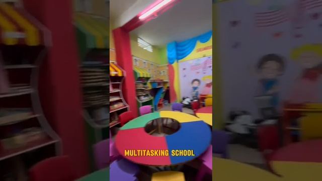Location video of Universal Computer & Shemrock Jack &Jill school, Seoni смотреть онлайн