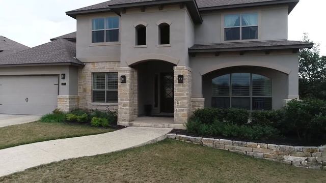 Stone Oak Real Estate: A pool worth swimming in mid-winter смотреть онлайн