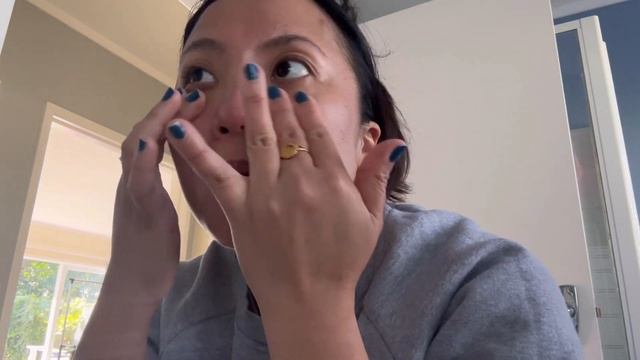 Morning skin care and make up routine featuring Nio’s voiceover🤣 смотреть онлайн
