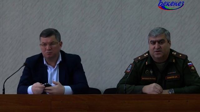 Аппаратное совещание провёл Глава МР "Карабудахкентский район" 13 12.2022 г. смотреть онлайн