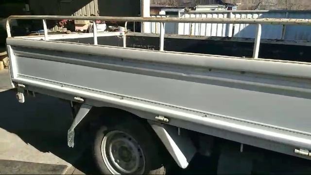 Нисан Атлас