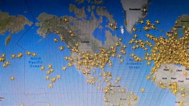Flight Tracker - Live смотреть онлайн