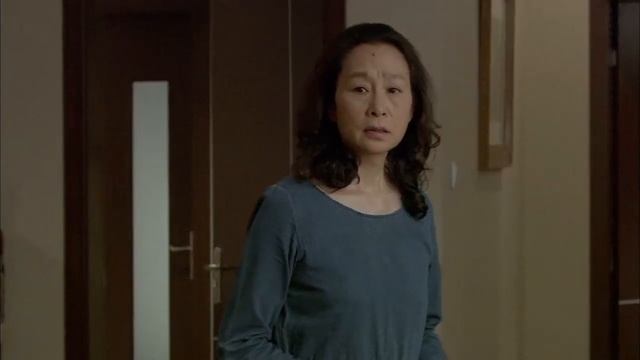 婚礼还没结束警察上门抓走新郎！新婚之夜大家都进警察局了！ 💕 中国电视剧 смотреть онлайн