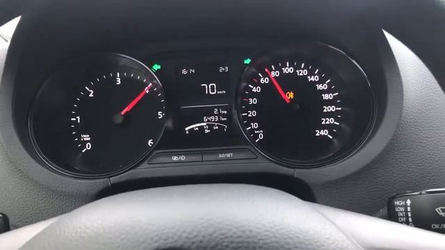 2015 Polo 1.4 tdi 75 hp 0-110 km/h acceleration 17 inch wheels смотреть онлайн