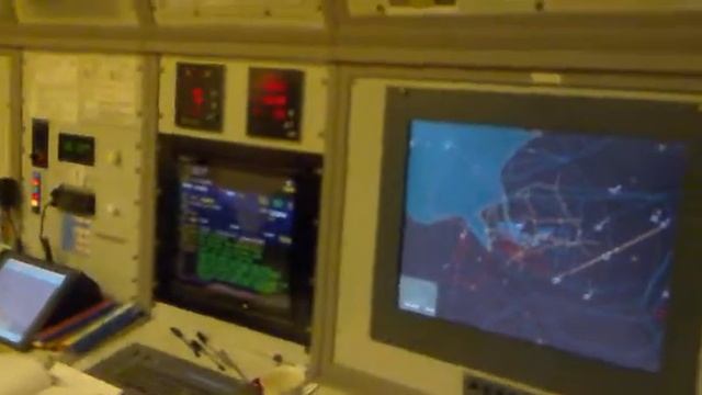 AIR TRAFFIC CONTROL RADAR ROOM part 1 смотреть онлайн
