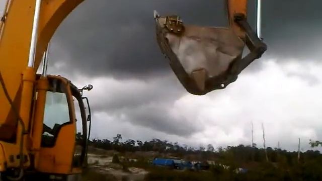 Unit Hyundai R220 смотреть онлайн