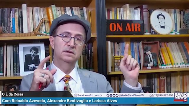 Reinaldo: Morista Gabriela Hardt assume, por ora, o lugar de Appio смотреть онлайн