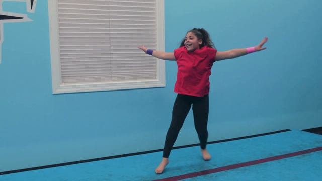 FFEA -Tumble Class смотреть онлайн
