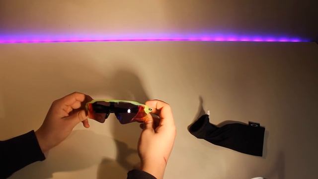 S Works Prevail and Oakley Radar EV смотреть онлайн