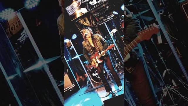 Jerry Riggs "Little Wing" Jam for Jimi 2016 смотреть онлайн