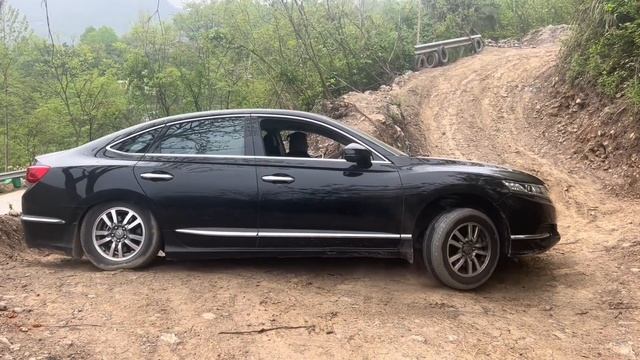 高手開本田思域越野挑戰，油門踩死直接登頂！ #Civic#Honda#offroad#car смотреть онлайн
