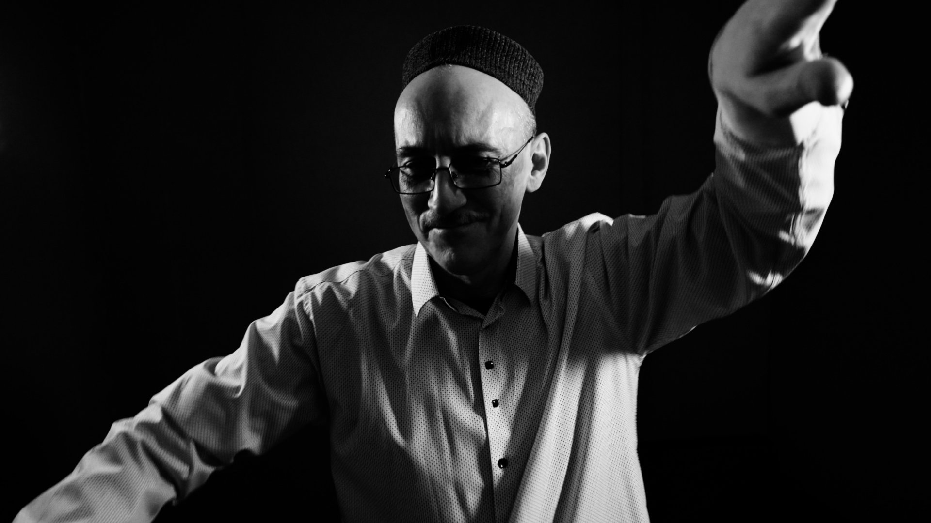 O'yna O'yna Russian Uzb Cover Den' Rojdenya By Farxad Shuravee