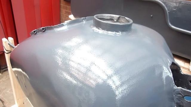 Makeshift Fuel Tank Rotisserie - Welding & Painting смотреть онлайн