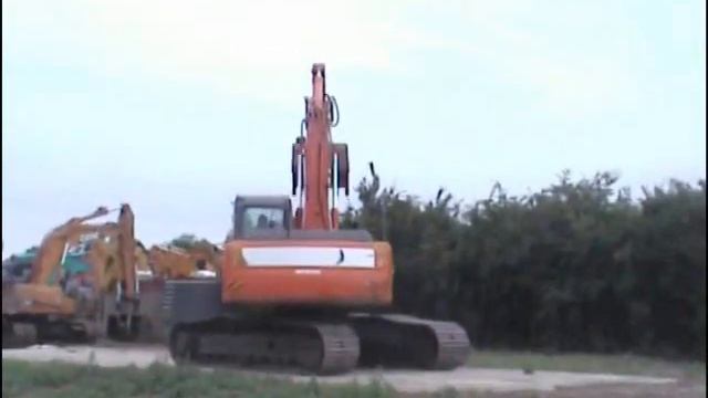 HITACHI ZX210 смотреть онлайн