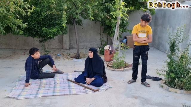 Marjan's efforts to free Youssef and Mahnaz's talks with the children because of the proposal смотреть онлайн