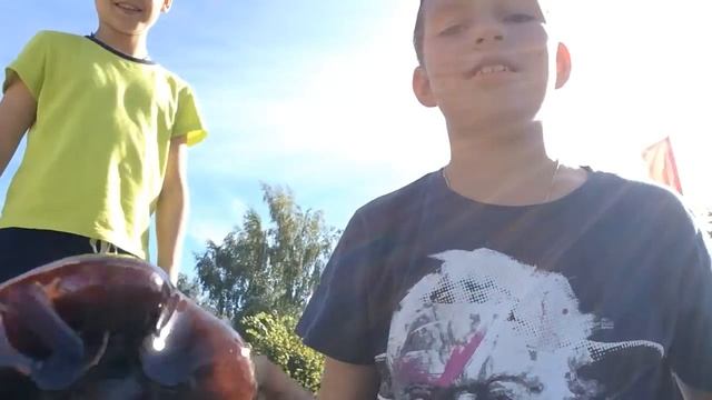 Квас и танк #1 смотреть онлайн