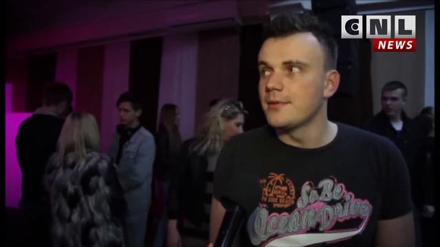 Экс-модель служил молодежи «Zоны спасения» смотреть онлайн