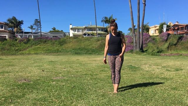 Standing In Tandem Stance смотреть онлайн