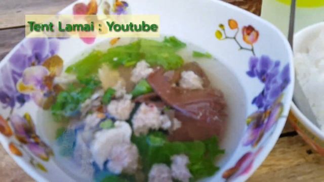 ต้มเลือดหมู 20 บาท มีจริง ที่ ปากซอย สุขุมวิท 52 смотреть онлайн