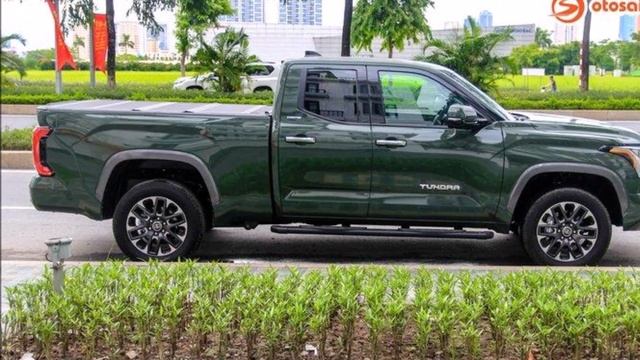 Mẫu xe gầm cao nhà Toyota độc nhất VN mới lướt 2000Km lên sàn xe cũ với giá bán gấp đôi nhờ điều nà смотреть онлайн