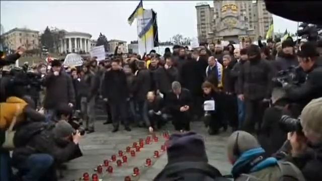 Ukraine Retakes Donetsk Airport Kremlin backed insurgents flee amid fierce fighting смотреть онлайн