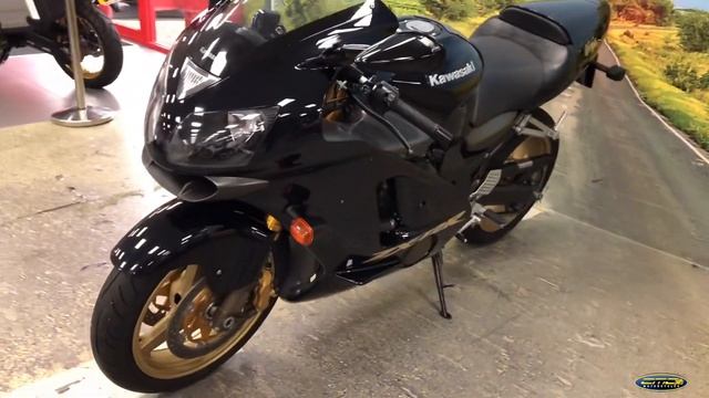 2005 Kawasaki ZX12R смотреть онлайн