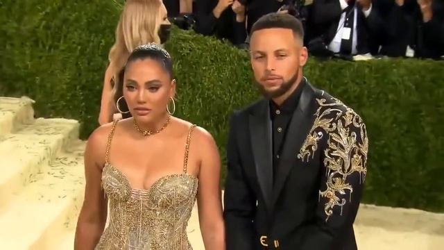 Stephen & Ayesha Curry BLOOM at the Met Gala | Met Gala 2021 смотреть онлайн