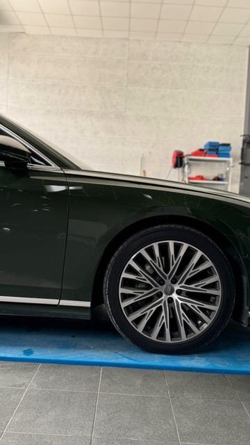 Флагманский седан AUDI A8 Long Quattro #audi #automobile #bmw #top #топ #приколы смотреть онлайн