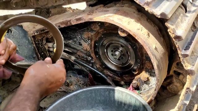 Zaxis -120 Excavator final drive / Travel Motor# Final drive repair # Track motor Shaft change смотреть онлайн