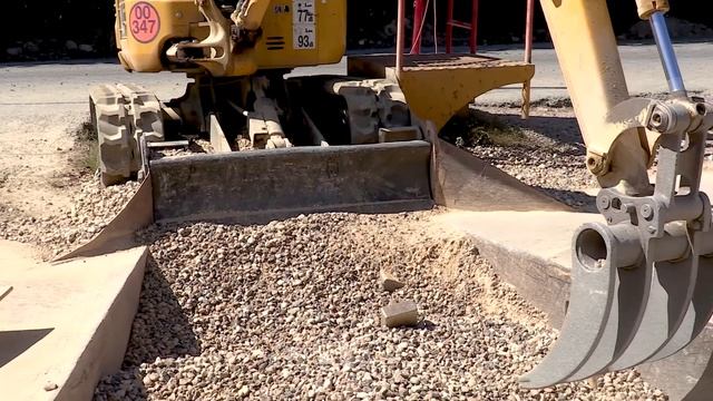 🚜 LEARN ABOUT MEGA MACHINES | BIG TANK RACE | Mega Machines Cars for kids | cars, trucks, digger смотреть онлайн