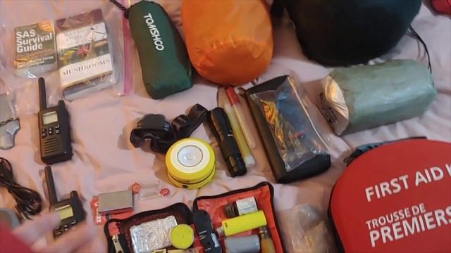 Long Term BOB Bag - What I Carry And Why смотреть онлайн