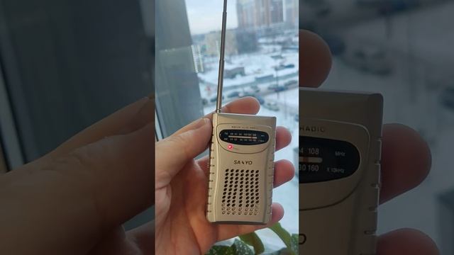 малыш SANYO,приёмник"судного дня"размером с пачку сигарет,всегда под рукой,всегда успеешь раскаятся смотреть онлайн