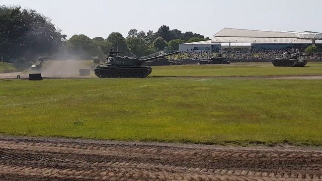 Tank Fest 2019 Cold War Tanks Friday смотреть онлайн