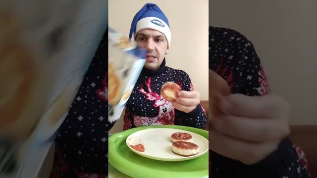 ОБЖОР НА СЫРНИКИ ПО-ДОМАШНЕМУ ОТ ИЛЬИНОЙ смотреть онлайн