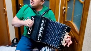 Проверка звучания Гармонь Шуя 60 годов после настройки и реставрации 3 аккорда 300 песен