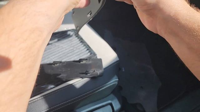 Replacing 2016 Jetta cab filter with K&N смотреть онлайн