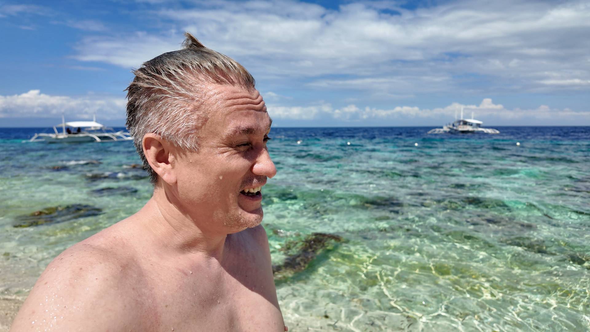 День на райском острове смотреть онлайн