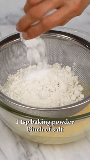 Strawberry Muffins Recipe #Shorts смотреть онлайн