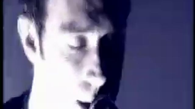 Blur - Out of Time (Live March 2003) смотреть онлайн