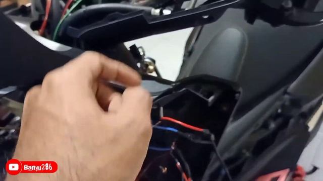 CARA PASANG LAMPU LED KOLONG MOTOR YAMAHA NMAX PAKE RELAY 4 PIN & SAKLAR/SWITCH PANEL RACING PART 2 смотреть онлайн