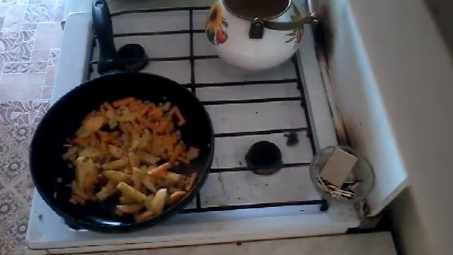 Тамак істеу, спагетти пісіру смотреть онлайн