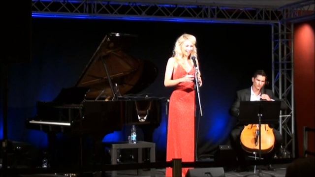 Rhiannon Lambert- A Time For Us смотреть онлайн