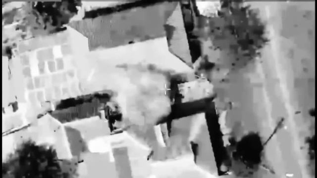 Grenade dropped on tank by Drone followed by fireball смотреть онлайн