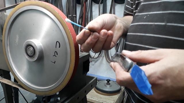 Workshop Tip 4: Grinding handle pins смотреть онлайн