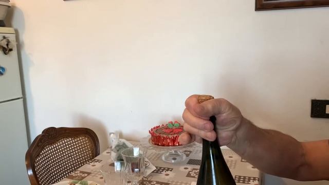 Пусть в каждом доме царит любовь и счастье. смотреть онлайн