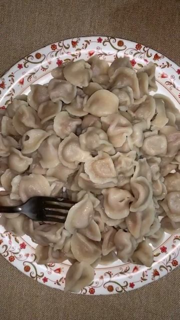 meat dumplings / pelmeni😋 #shorts смотреть онлайн