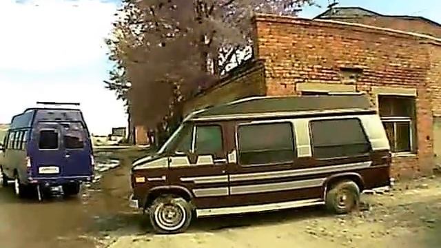 GMC Vandura. смотреть онлайн