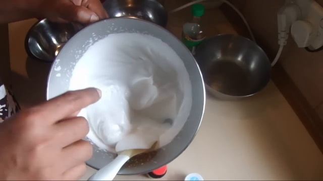 Marshmallow Pudding смотреть онлайн