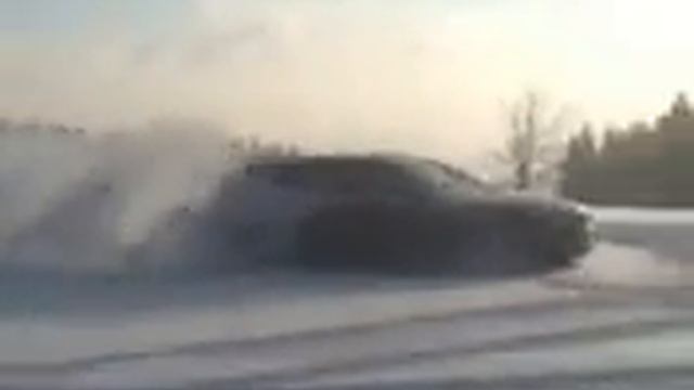 Bmw 330 xd Tom.. смотреть онлайн